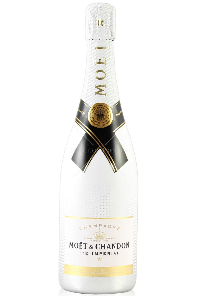 Gold and White Moet & Chandon Champagne